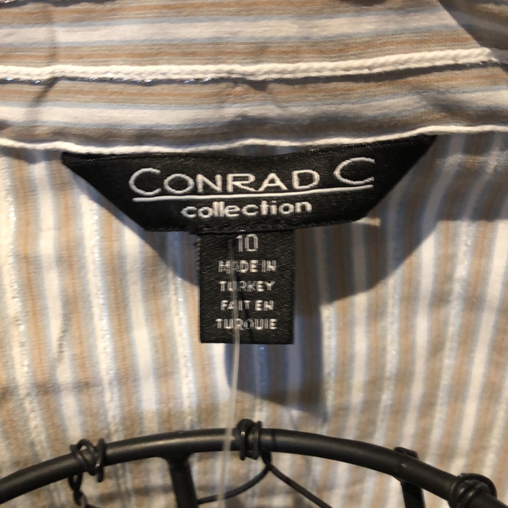 Pretty silver threaded shirt. - Picture 3 of 7